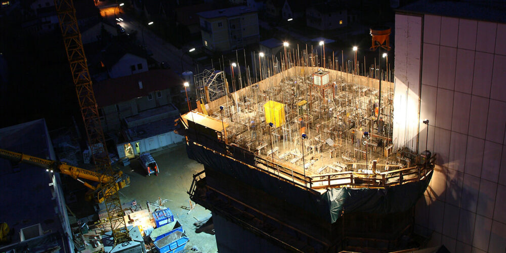 Baustelle bei Nacht